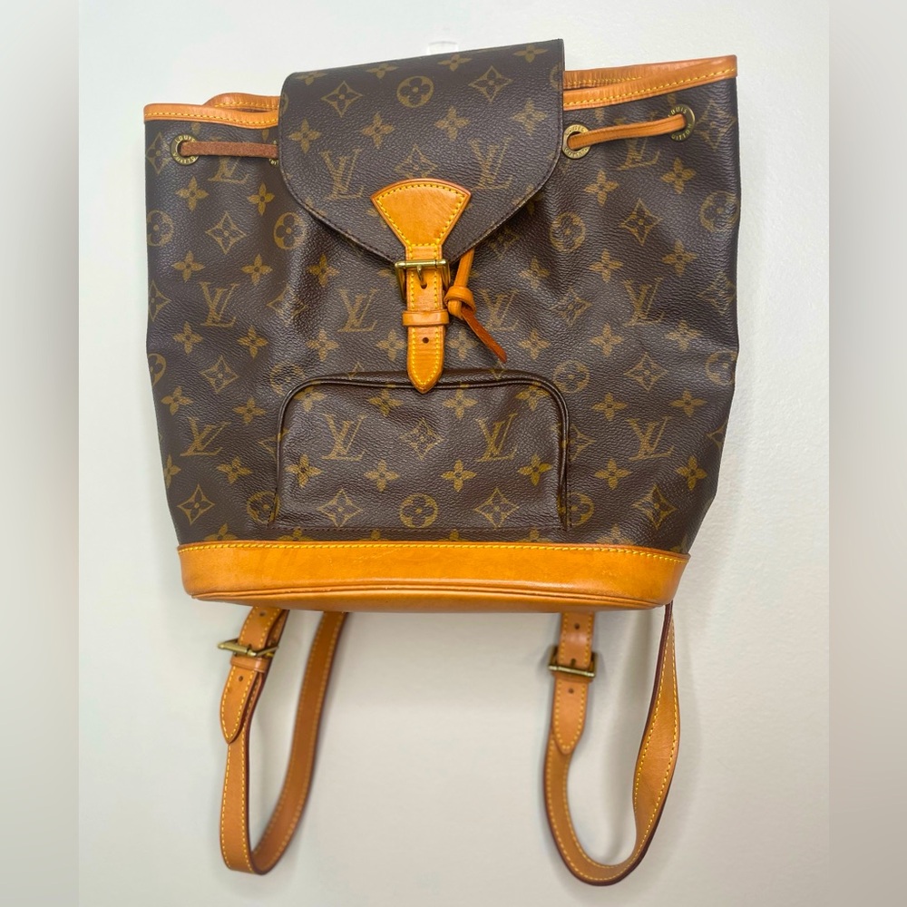 Vintage 1997 Louis Vuitton Montsouris MM Backpack - Picture 2 of 16